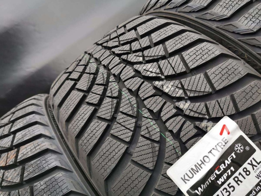Автошина KUMHO 265/35/18 97V WP71 XL фото 1